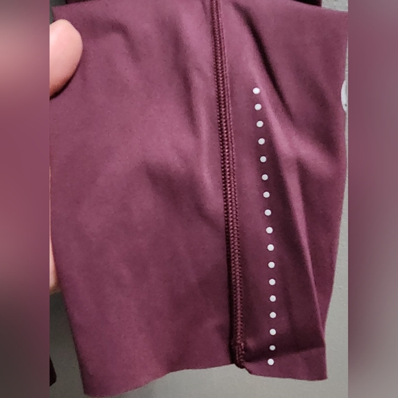 Lululemon Fast and Free crop ll - Picture 2 of 5